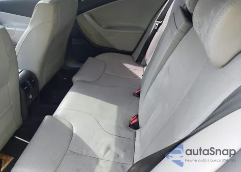 2006 Volkswagen Passat 2.0T/Value Edition z USA, uszkodzony, nr VIN WVWAK73C06P141096